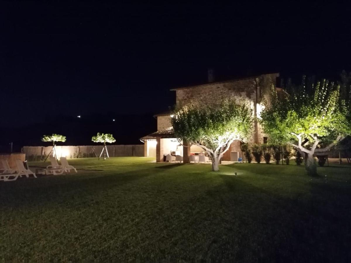 Agriturismo Villa Al Piano 토티 외부 사진