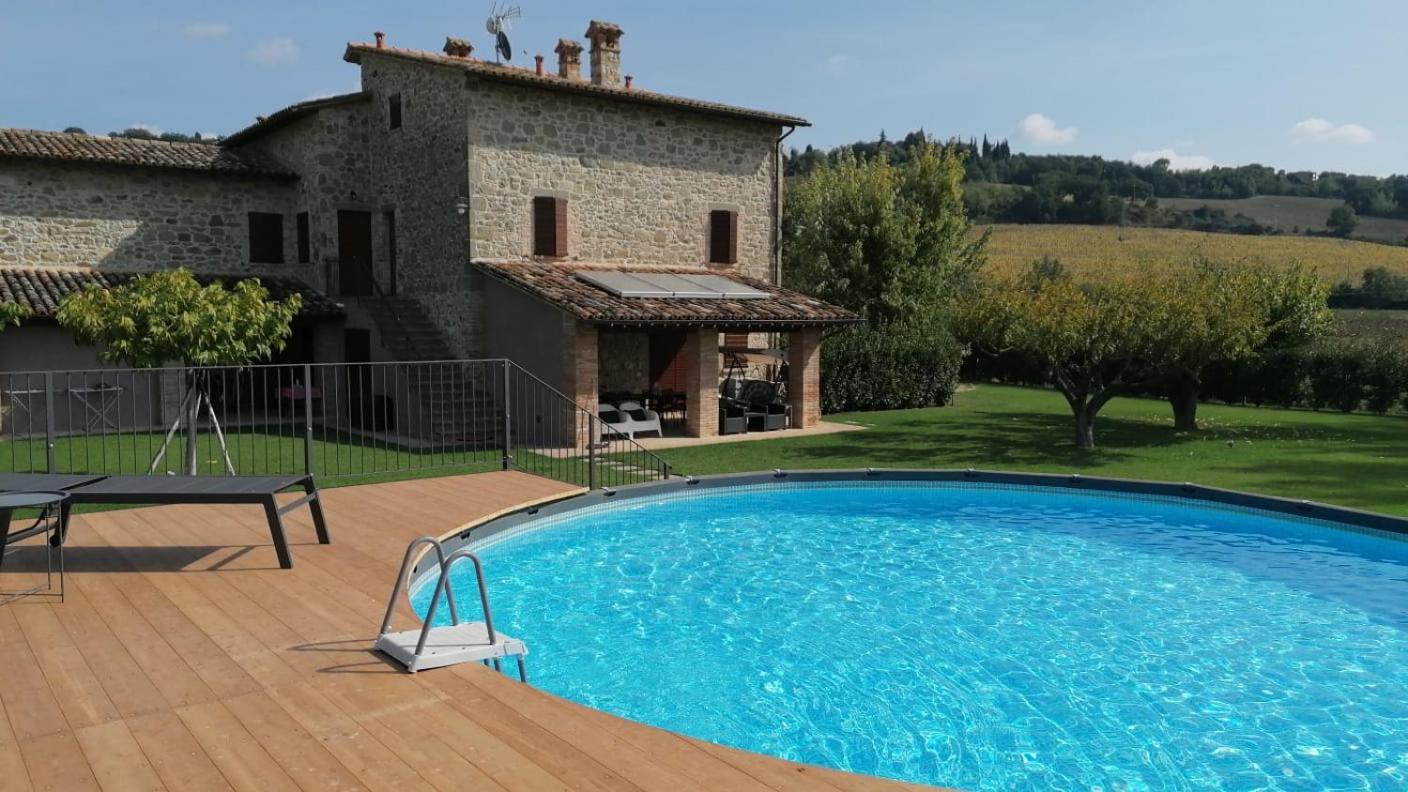 Agriturismo Villa Al Piano 토티 외부 사진