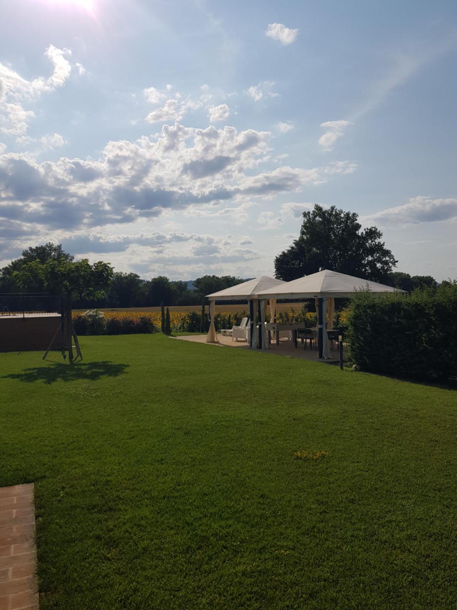 Agriturismo Villa Al Piano 토티 외부 사진